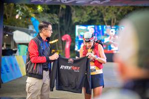 BIB: 
                            <button type="button" onclick="openModal(19563977)" class="btn btn-primary btn-sm float-right btn-popup" data-toggle="modal" data-target=".modal-high-quality">
                        <i class="fas fa-shopping-cart"></i> Add to Cart
                    </button>
                                            <button type="button" onclick="isThisMe(19563977, true)" class="btn btn-success btn-sm float-right btn-popup btn-isme hidden" data-toggle="tooltip" data-placement="bottom" title="นี่คือรูปของคุณใช่ไหม คลิกที่นี่เพื่อเอาเข้าอัลบั้ม">
                        <i class="fas fa-plus"></i> Add to album
                    </button>
                    <button type="button" onclick="isThisMe(19563977, false)" class="btn btn-warning btn-sm float-right btn-popup btn-isnotme hidden">
                        <i class="fas fa-ban"></i> Remove from album
                    </button>